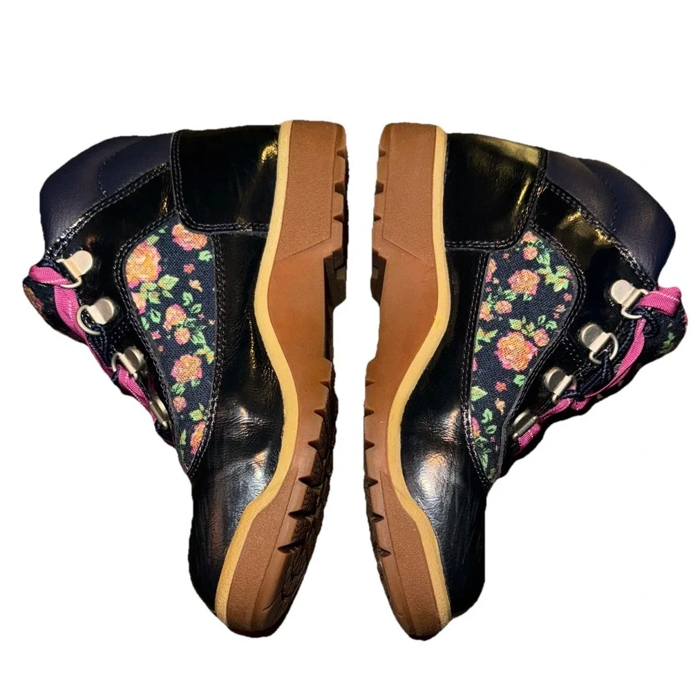 Timberland Classic Floral Boots Navy Pink Laces Logo Little Kids 2.5  EU 34.5